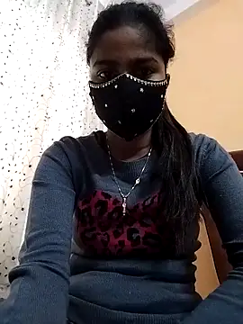 fuungirl38 online show from December 3, 2025, 4:09 am