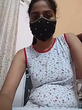 fuungirl38 online show from May 27, 2026, 7:11 pm