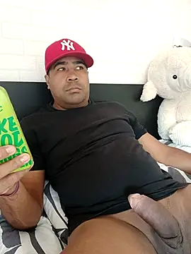 xhoco14 online show from September 26, 2025, 9:24 am