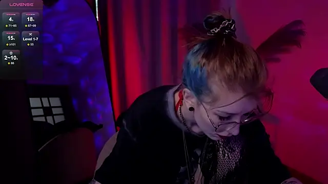 Snapshot of lissaros chatting on October 7, 2025, 5:04 am lissaros online show from October 7, 2025, 5:04 am