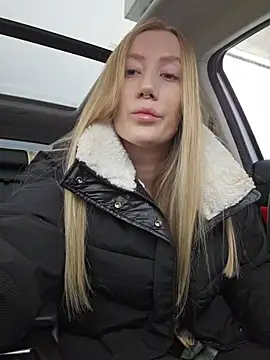 Pussy Drive03 online show from December 17, 2025, 4:40 am