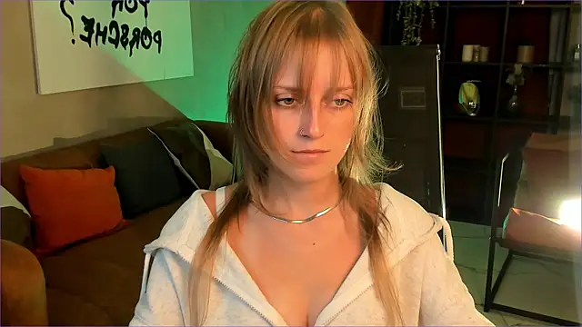 KiraMontoya online show from September 9, 2025, 8:30 pm