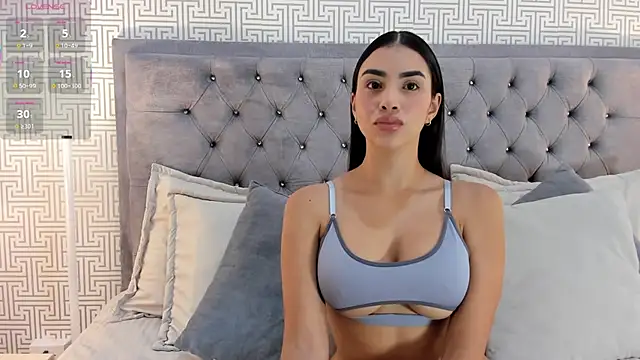 Snapshot of FelicityAdams chatting on November 12, 2025, 3:23 pm FelicityAdams online show from November 12, 2025, 3:23 pm