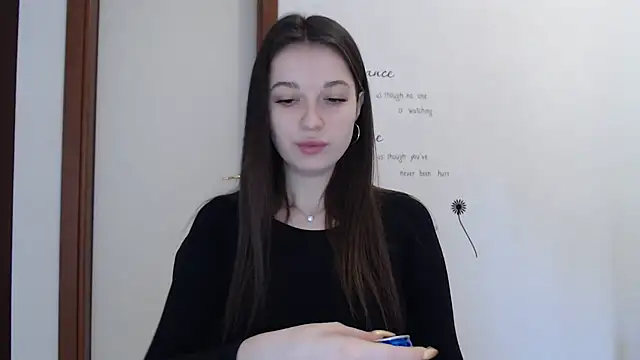 Eva Eldis online show from October 6, 2025, 1:19 pm