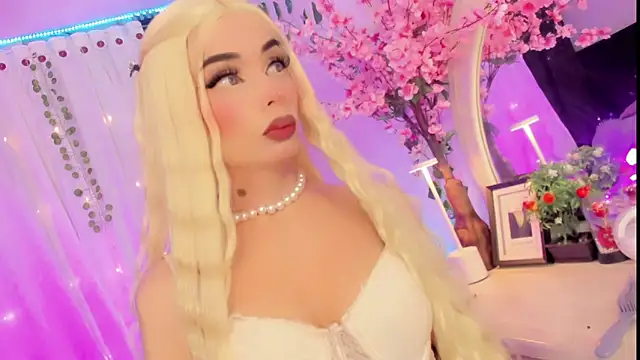 Irina milkmaid online show from December 18, 2025, 7:20 pm