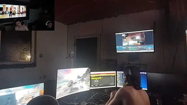 nuttyking2022 online show from February 10, 2026, 11:58 am