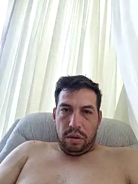 reyarturs13 online show from February 13, 2025, 5:11 pm