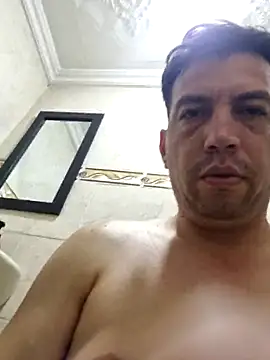 reyarturs13 online show from March 16, 2025, 6:09 am