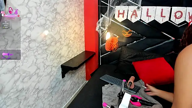 Snapshot of IVISBOUNCYASS chatting on October 3, 2025, 12:57 pm IVISBOUNCYASS online show from October 3, 2025, 12:57 pm