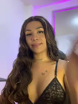 tinalove7 online show from April 8, 2026, 9:37 pm