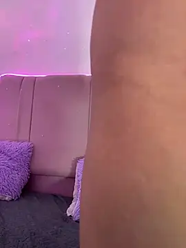 trex x online show from April 8, 2026, 6:19 pm