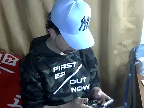 venusfranco 94 online show from March 25, 2026, 6:19 am