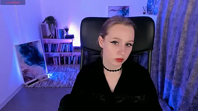 Snapshot of DariaTate chatting on March 13, 2025, 9:26 pm DariaTate online show from March 13, 2025, 9:26 pm