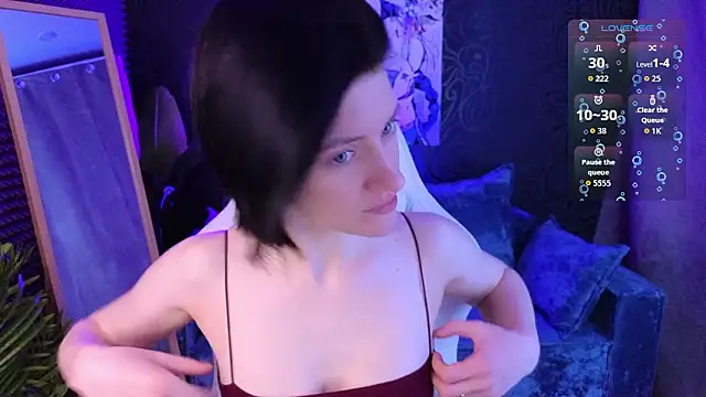 roxy riot  online show from February 24, 2026, 1:25 am