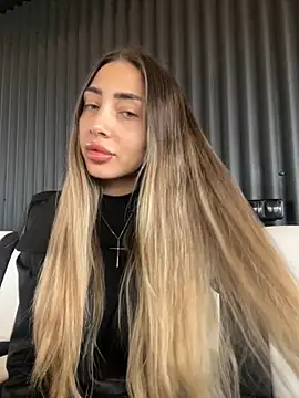 BonyBon29 online show from November 23, 2025, 9:53 am