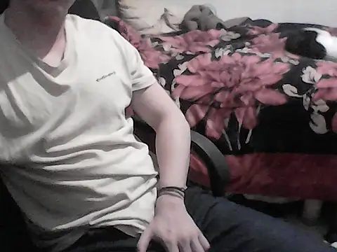 MarioKnero online show from May 27, 2026, 8:22 am