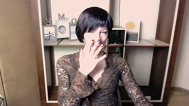  AngeliaFlow  online show from December 19, 2025, 7:48 am