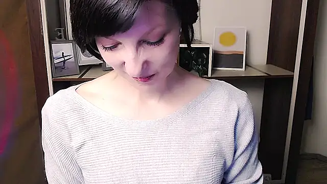  AngeliaFlow  online show from April 10, 2026, 9:14 am