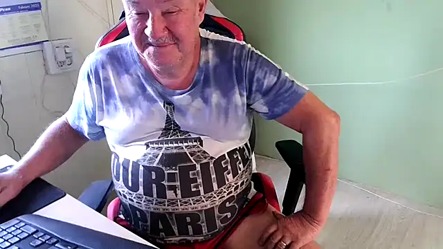 barenfan online show from February 6, 2025, 6:13 pm