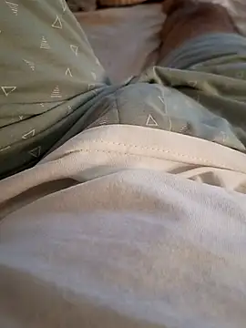 Casal30mais online show from April 14, 2026, 8:59 pm