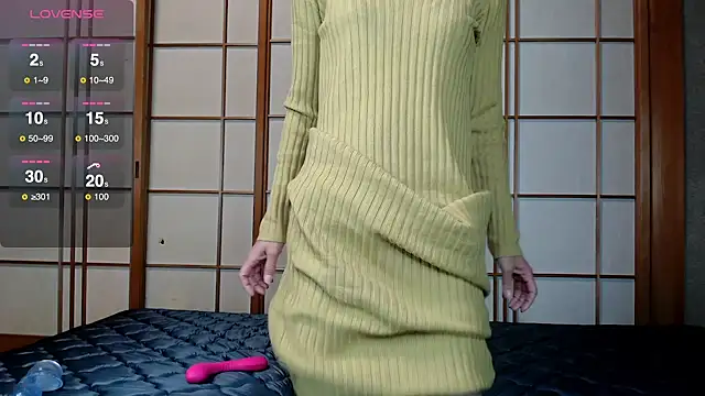 Snapshot of chanRumi chatting on February 24, 2025, 3:31 pm chanRumi online show from February 24, 2025, 3:31 pm