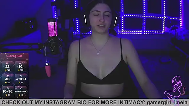 Snapshot of Gamergirl-Linela chatting on September 17, 2025, 10:44 pm Gamergirl-Linela online show from September 17, 2025, 10:44 pm