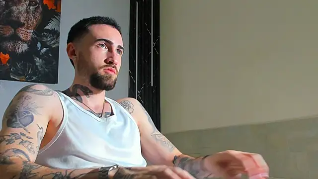 Luke davis01 online show from March 1, 2025, 1:07 pm