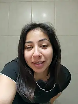 MaiPandora online show from October 8, 2025, 2:31 am