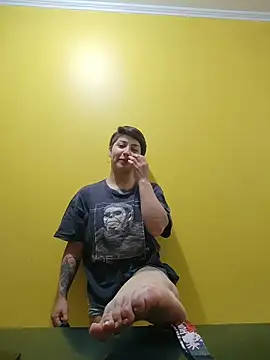 MaiPandora online show from November 19, 2025, 7:30 am