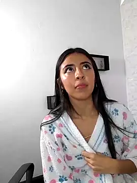 Mirandaa Rogers online show from February 13, 2025, 6:48 pm