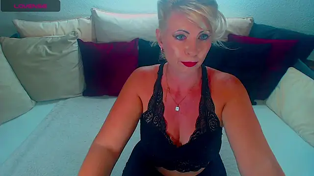 Lex McQueen online show from July 8, 2026, 8:46 pm