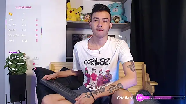 kyle clint07 online show from October 7, 2025, 7:11 pm