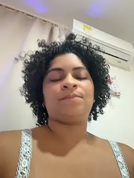 Snapshot of Tana_latin chatting on May 8, 2026, 1:11 am Tana latin online show from May 8, 2026, 1:11 am