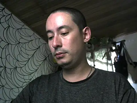 vampireathome online show from April 23, 2026, 6:54 pm