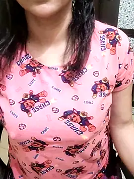 Snapshot of Your_cutiepie_ chatting on March 10, 2025, 5:39 pm Your cutiepie online show from March 10, 2025, 5:39 pm
