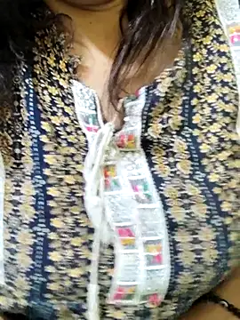 Snapshot of Your_cutiepie_ chatting on September 23, 2025, 6:11 pm Your cutiepie online show from September 23, 2025, 6:11 pm