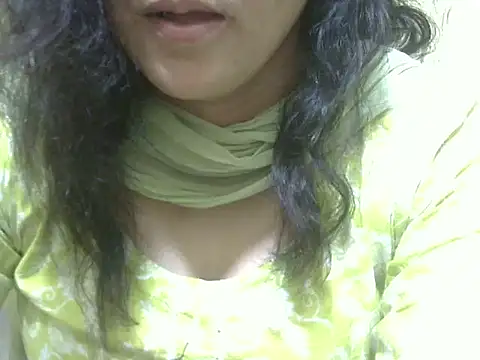 Your cutiepie  online show from March 1, 2026, 6:21 pm