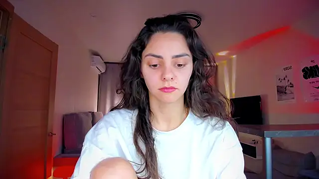 EmiliaZen online show from March 21, 2026, 9:07 pm