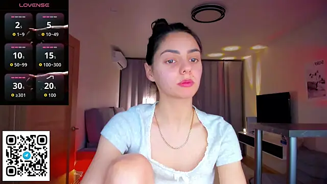 EmiliaZen online show from March 27, 2026, 6:07 pm