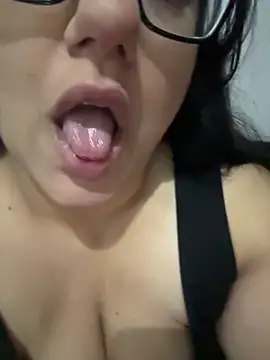 daianaspencer online show from October 20, 2025, 6:25 am