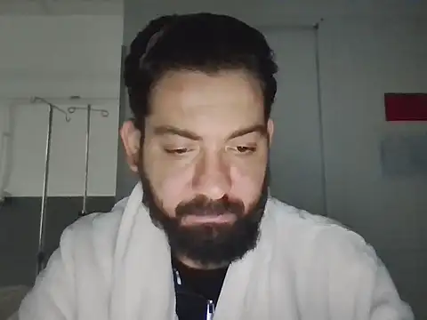 Snapshot of Armand66_ chatting on March 23, 2026, 5:44 am Armand66 online show from March 23, 2026, 5:44 am