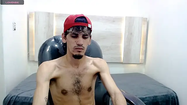 Dirty Kingg online show from February 12, 2025, 9:43 pm