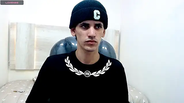 Dirty Kingg online show from March 11, 2025, 6:10 am