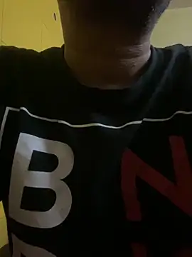 Snapshot of crazyfreaking chatting on October 2, 2025, 8:27 pm crazyfreaking online show from October 2, 2025, 8:27 pm