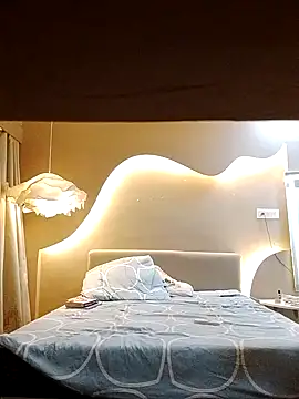 Snapshot of crazyfreaking chatting on October 21, 2025, 11:55 am crazyfreaking online show from October 21, 2025, 11:55 am