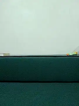 Snapshot of crazyfreaking chatting on October 24, 2025, 8:27 pm crazyfreaking online show from October 24, 2025, 8:27 pm