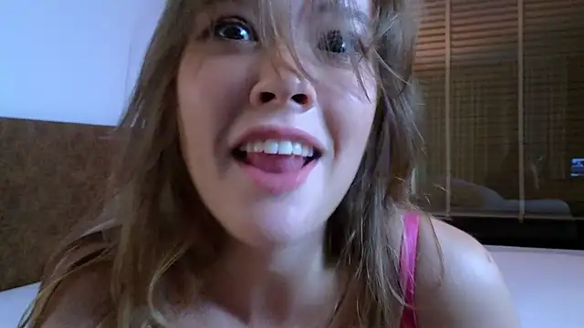 DemiDee online show from October 24, 2025, 11:50 am