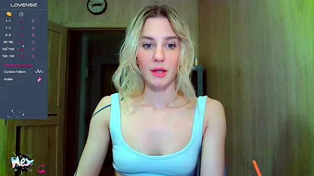 Snapshot of Caramel_piegirl chatting on September 8, 2025, 7:57 pm Caramel piegirl online show from September 8, 2025, 7:57 pm