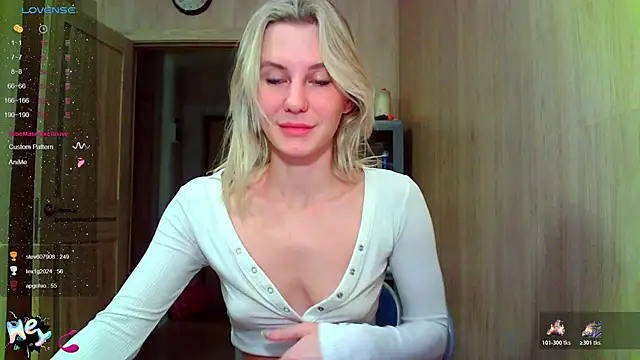 Snapshot of Caramel_piegirl chatting on December 17, 2025, 12:05 am Caramel piegirl online show from December 17, 2025, 12:05 am