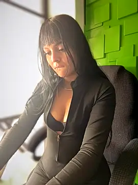 Dulce  Boyd online show from October 13, 2025, 1:55 pm